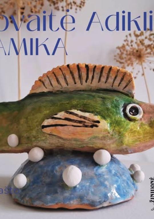 2025 m. gegužės mėnesį Utenos kraštotyros muziejaus padalinyje Tauragnų krašto muziejuje tautpdailininkės Genovaitės Adiklienės keramikos darbų paroda